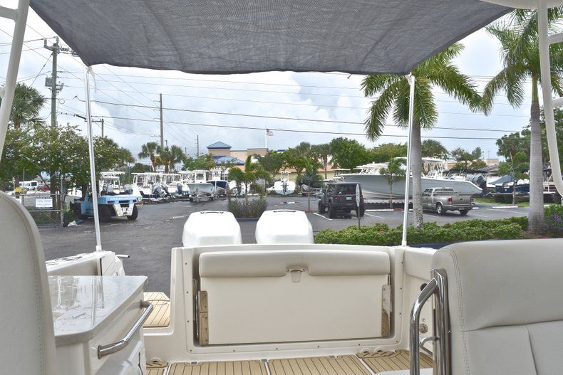 Thumbnail 83 for Used 2017 Boston Whaler 270 Vantage boat for sale in West Palm Beach, FL