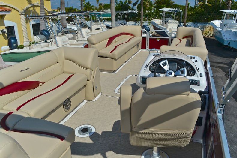 Thumbnail 32 for New 2013 Hurricane FunDeck FD 236 OB boat for sale in West Palm Beach, FL
