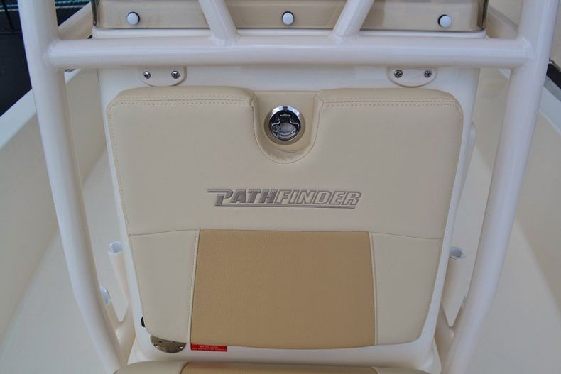 Thumbnail 21 for New 2014 Pathfinder 2200 TRS Bay Boat boat for sale in Vero Beach, FL