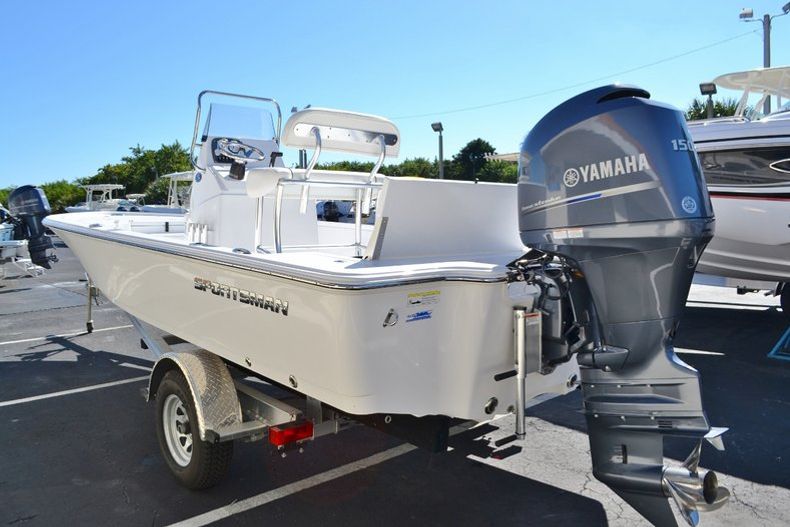 Thumbnail 4 for New 2015 Sportsman 214 SBX Bay Boat boat for sale in West Palm Beach, FL