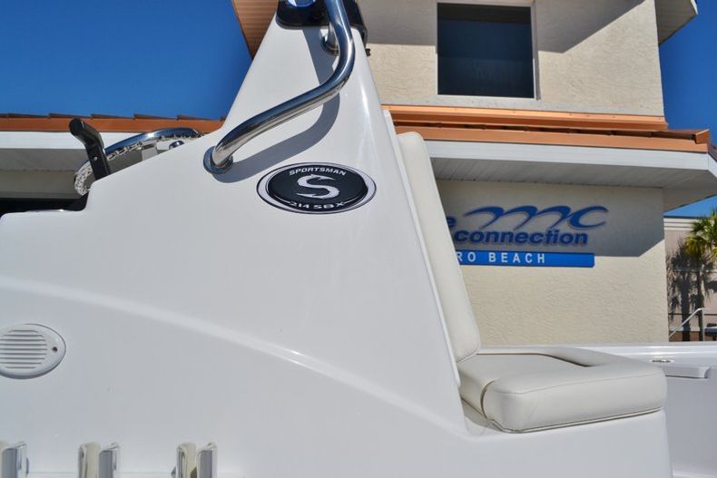 Thumbnail 10 for New 2015 Sportsman 214 SBX Bay Boat boat for sale in West Palm Beach, FL