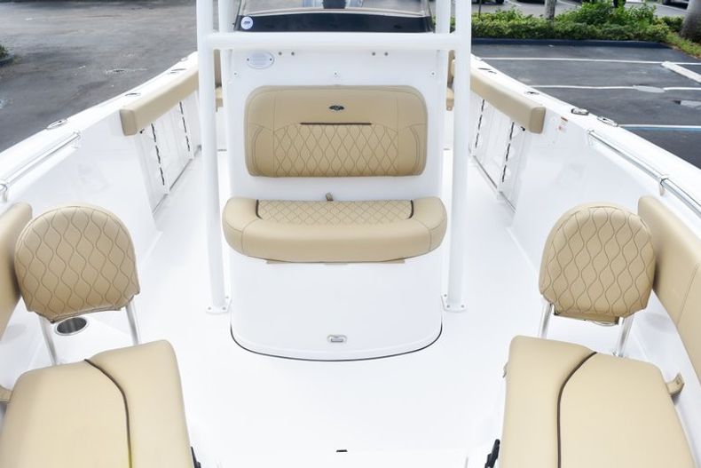 Thumbnail 49 for New 2019 Sportsman Heritage 231 Center Console boat for sale in Fort Lauderdale, FL