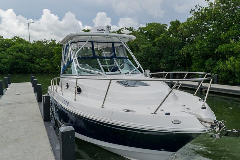 Thumbnail 2 for Used 2016 Robalo R305 Express Walkaround boat for sale in Miami, FL