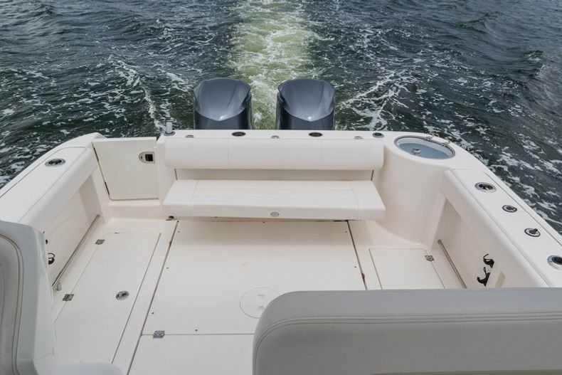 Thumbnail 28 for Used 2016 Robalo R305 Express Walkaround boat for sale in Miami, FL