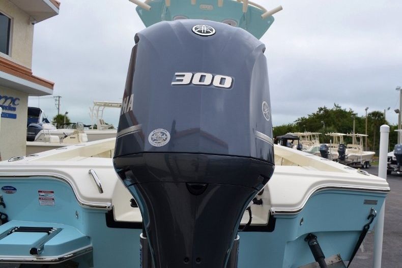 Thumbnail 4 for New 2016 Pathfinder 2600 TRS boat for sale in Vero Beach, FL