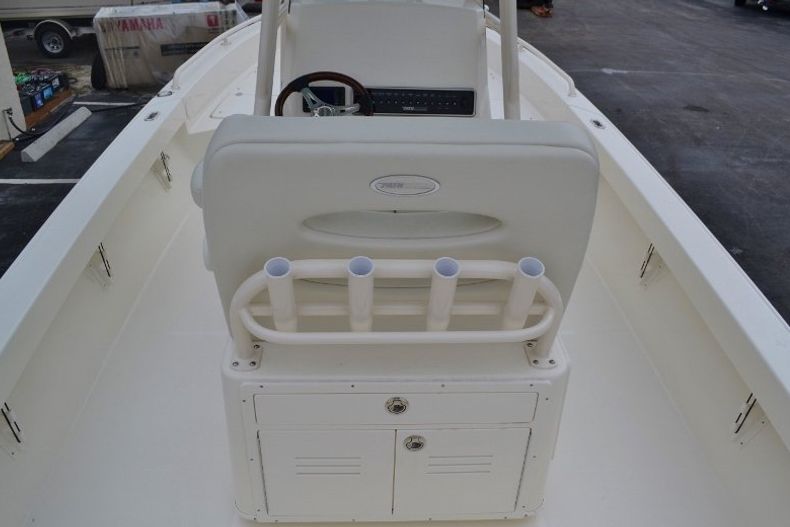 Thumbnail 11 for New 2016 Pathfinder 2600 TRS boat for sale in Vero Beach, FL