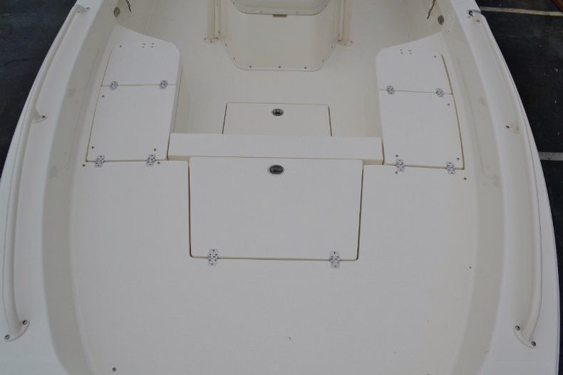 Thumbnail 16 for New 2016 Pathfinder 2600 TRS boat for sale in Vero Beach, FL