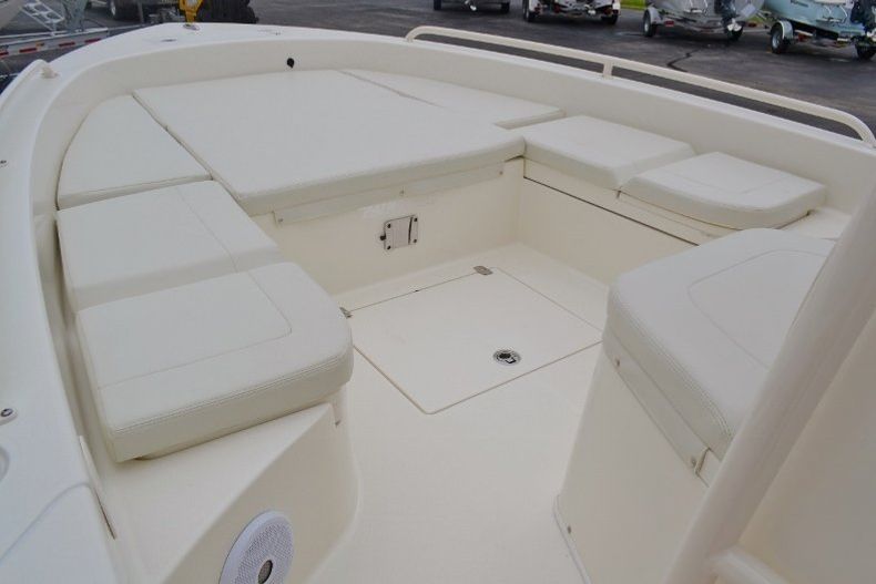Thumbnail 22 for New 2016 Pathfinder 2600 TRS boat for sale in Vero Beach, FL