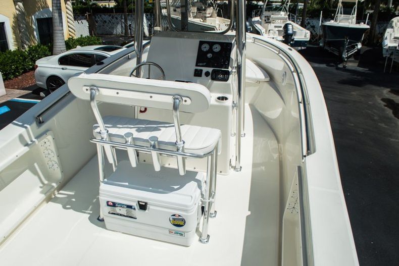 Thumbnail 8 for New 2016 Bulls Bay 230 CC Center Console boat for sale in West Palm Beach, FL