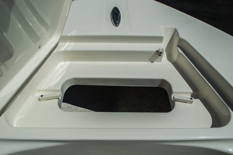 Thumbnail 14 for New 2016 Bulls Bay 230 CC Center Console boat for sale in West Palm Beach, FL