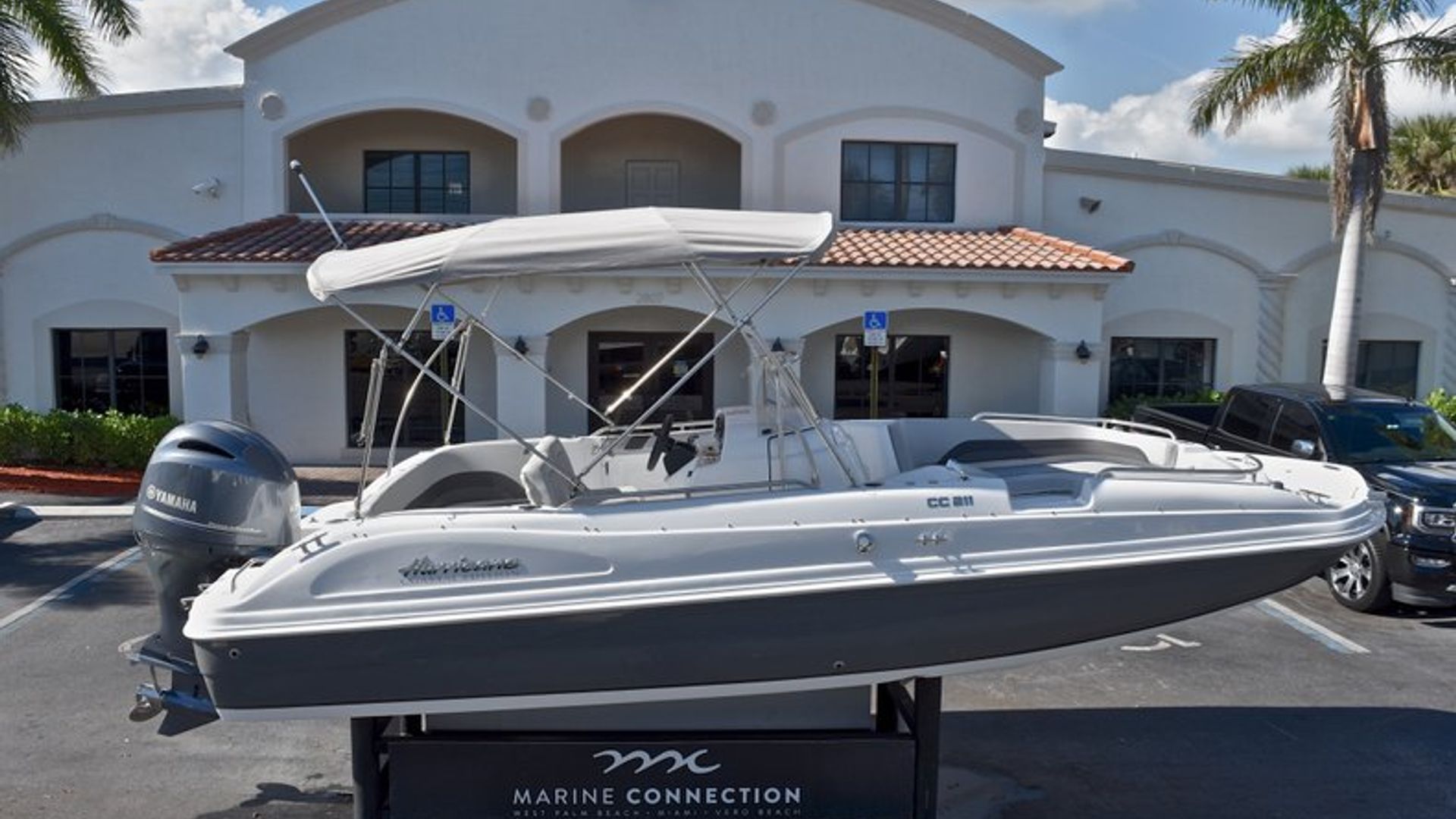 New 2018 Hurricane 211 SunDeck Sport OB #2946 image 1