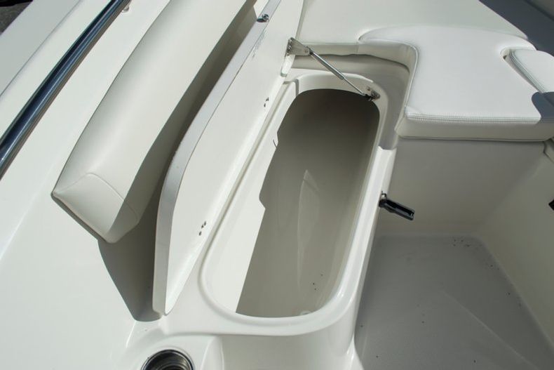 Thumbnail 23 for New 2015 Sailfish 220 CC Center Console boat for sale in West Palm Beach, FL