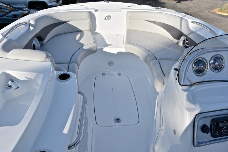 Thumbnail 35 for New 2018 Hurricane 203 SunDeck Sport OB boat for sale in West Palm Beach, FL