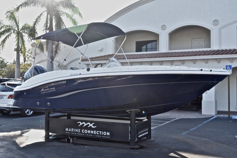 Thumbnail 1 for New 2018 Hurricane 203 SunDeck Sport OB boat for sale in West Palm Beach, FL