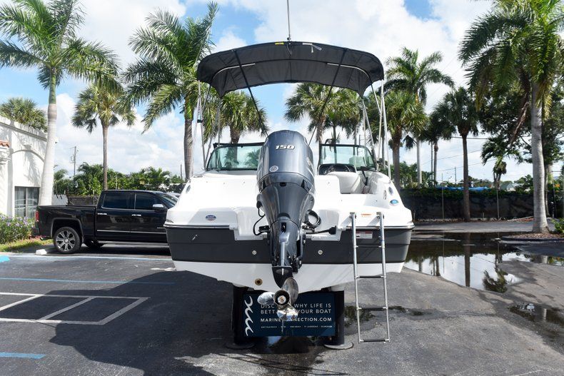 Thumbnail 6 for New 2019 Hurricane SunDeck SD 187 OB boat for sale in West Palm Beach, FL