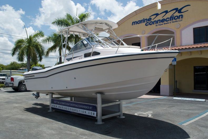 Thumbnail 1 for Used 2000 Grady-White Seafarer 228 Walk Around boat for sale in West Palm Beach, FL