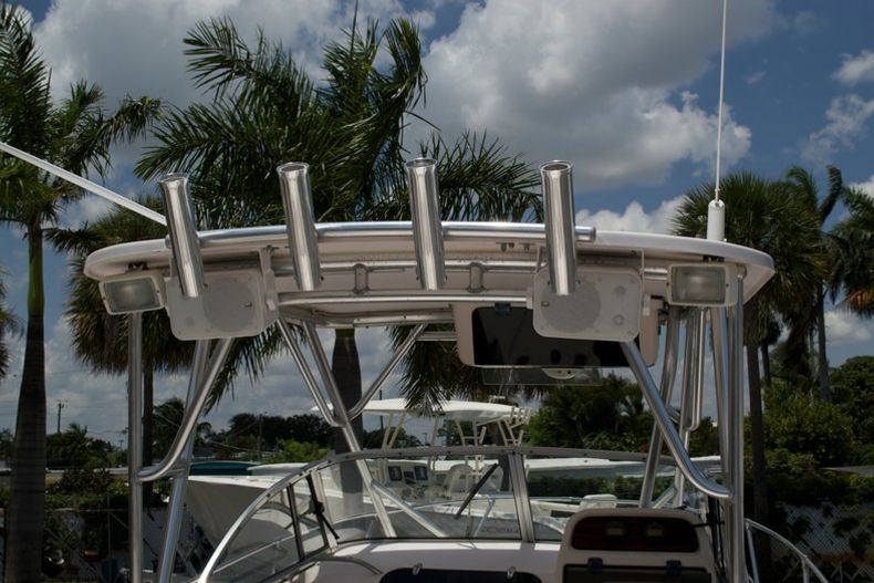 Thumbnail 20 for Used 2000 Grady-White Seafarer 228 Walk Around boat for sale in West Palm Beach, FL