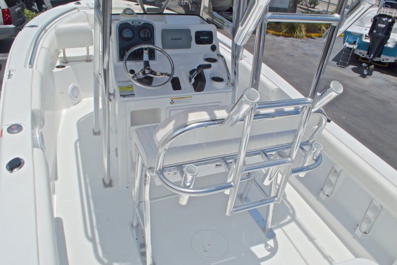 Thumbnail 13 for Used 2013 Sea Hunt 210 Triton boat for sale in West Palm Beach, FL