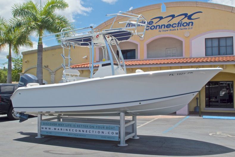Thumbnail 2 for Used 2013 Sea Hunt 210 Triton boat for sale in West Palm Beach, FL
