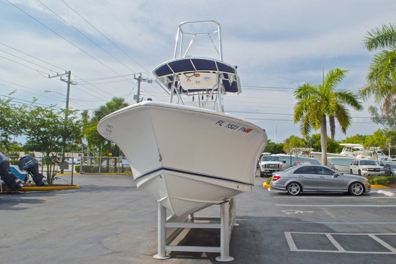 Thumbnail 10 for Used 2013 Sea Hunt 210 Triton boat for sale in West Palm Beach, FL