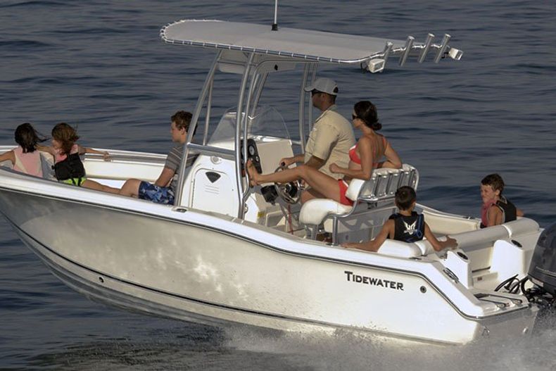 Thumbnail 1 for New 2014 Tidewater 210 LXF Center Console boat for sale in Miami, FL