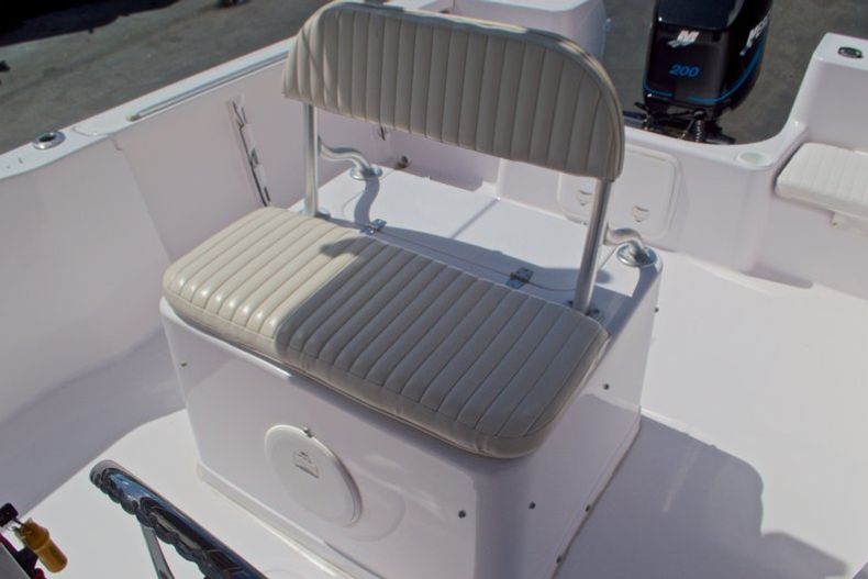 Thumbnail 26 for Used 2002 Pro-Line 22 Sport boat for sale in West Palm Beach, FL