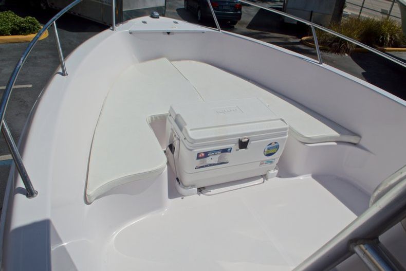 Thumbnail 38 for Used 2002 Pro-Line 22 Sport boat for sale in West Palm Beach, FL