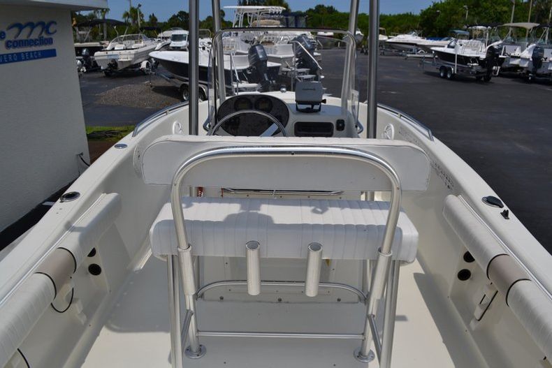 Thumbnail 11 for Used 2004 Caravelle 200 boat for sale in Vero Beach, FL