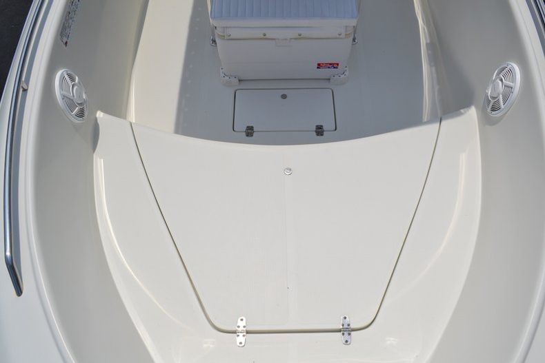 Thumbnail 21 for Used 2004 Caravelle 200 boat for sale in Vero Beach, FL