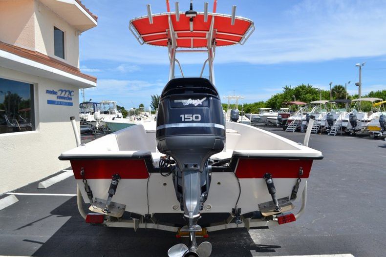 Thumbnail 5 for Used 2001 Pathfinder 2200 V boat for sale in Vero Beach, FL
