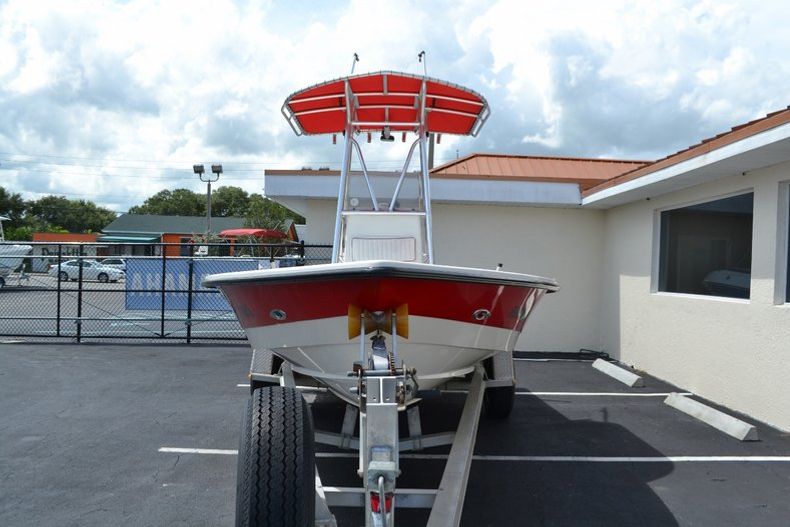 Thumbnail 2 for Used 2001 Pathfinder 2200 V boat for sale in Vero Beach, FL