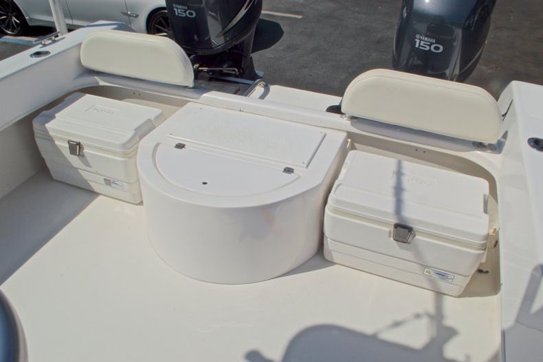 Thumbnail 14 for Used 2005 Twin Vee 26 CC Center Console boat for sale in West Palm Beach, FL