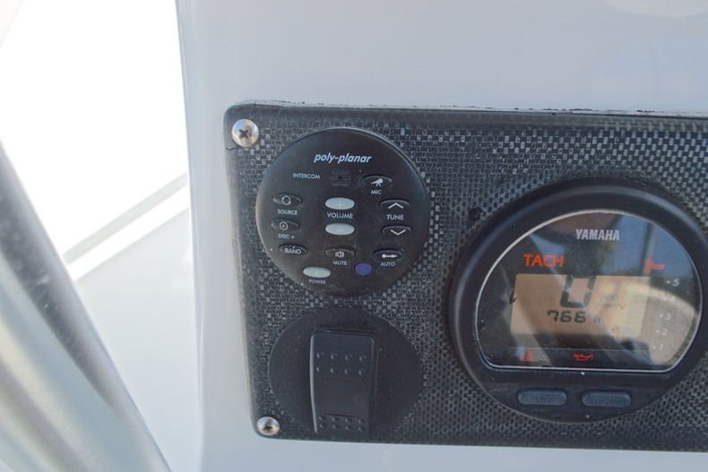 Thumbnail 39 for Used 2005 Twin Vee 26 CC Center Console boat for sale in West Palm Beach, FL
