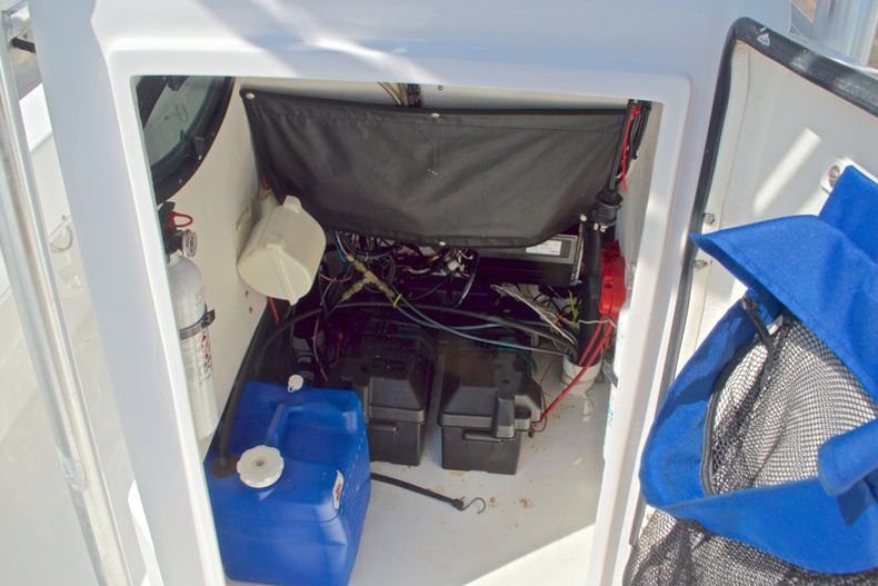 Thumbnail 48 for Used 2005 Twin Vee 26 CC Center Console boat for sale in West Palm Beach, FL