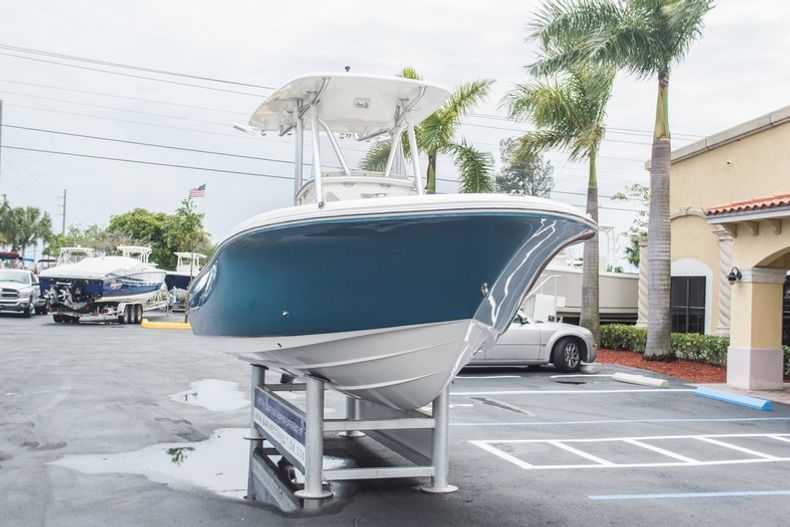 Thumbnail 5 for Used 2013 Pioneer 222 Sportfish boat for sale in West Palm Beach, FL