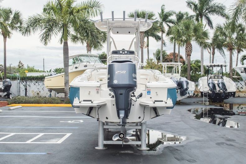 Thumbnail 4 for Used 2013 Pioneer 222 Sportfish boat for sale in West Palm Beach, FL