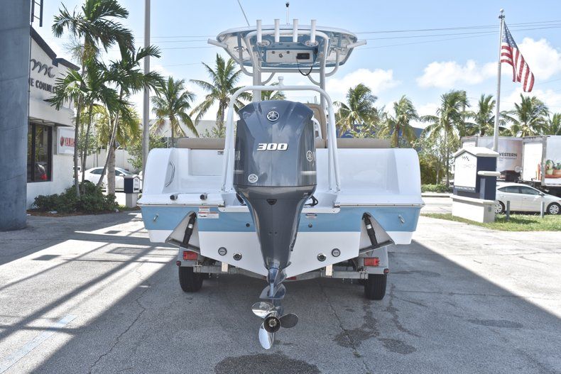 Thumbnail 6 for New 2019 Sportsman Heritage 241 Center Console boat for sale in West Palm Beach, FL