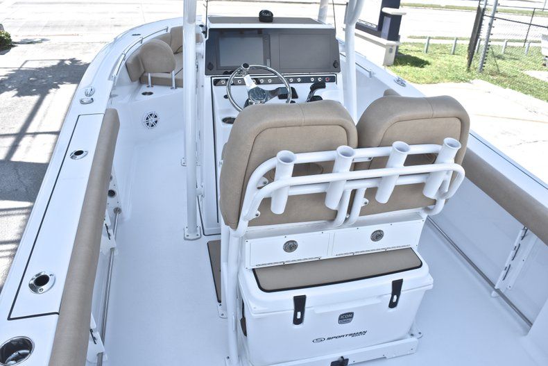 Thumbnail 12 for New 2019 Sportsman Heritage 241 Center Console boat for sale in West Palm Beach, FL