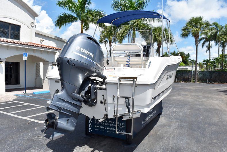Thumbnail 11 for Used 2016 Robalo R200 Center Console boat for sale in West Palm Beach, FL