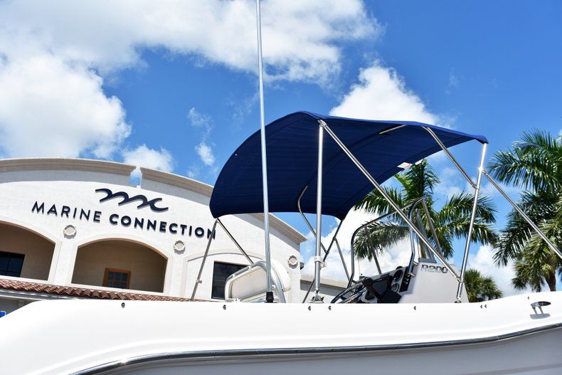 Thumbnail 10 for Used 2016 Robalo R200 Center Console boat for sale in West Palm Beach, FL