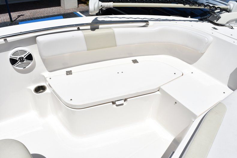 Thumbnail 37 for Used 2016 Robalo R200 Center Console boat for sale in West Palm Beach, FL