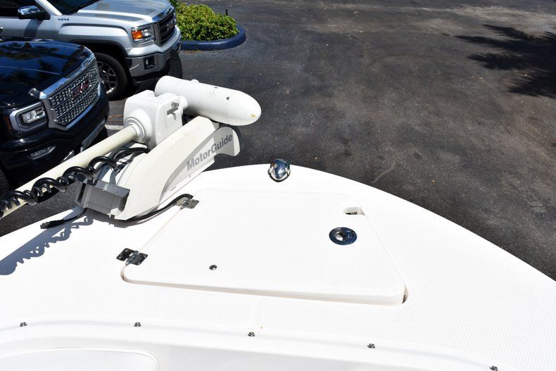 Thumbnail 44 for Used 2016 Robalo R200 Center Console boat for sale in West Palm Beach, FL