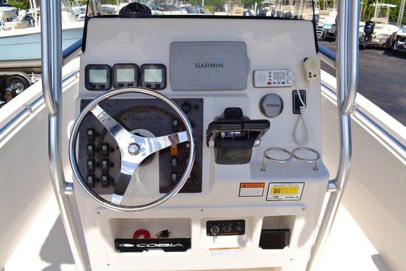 Thumbnail 12 for Used 2008 Cobia 256 Center Console boat for sale in Vero Beach, FL