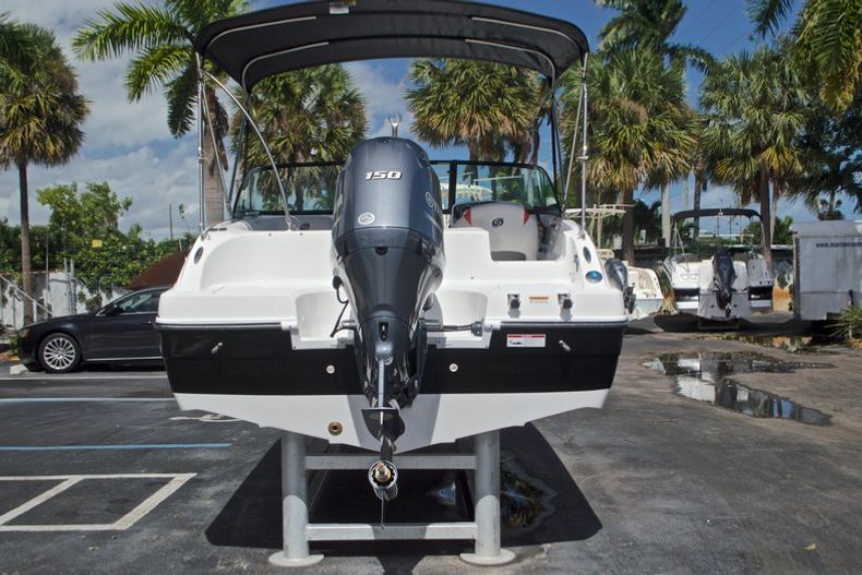 Thumbnail 7 for New 2017 Hurricane SunDeck SD 187 OB boat for sale in Miami, FL