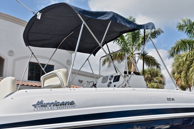 Thumbnail 8 for New 2018 Hurricane CC21 Center Console boat for sale in Fort Lauderdale, FL
