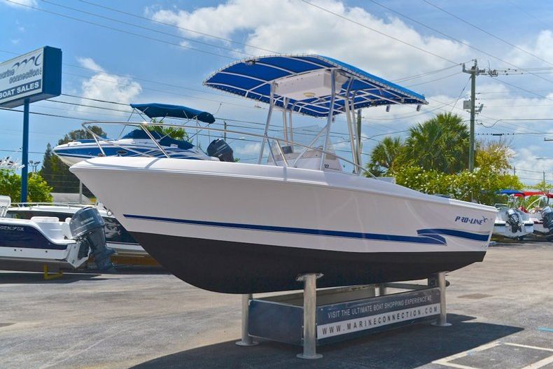 Thumbnail 3 for Used 2000 Pro-Line 20 Sport Center Console boat for sale in West Palm Beach, FL