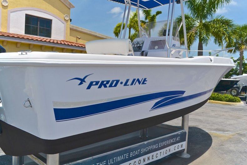 Thumbnail 8 for Used 2000 Pro-Line 20 Sport Center Console boat for sale in West Palm Beach, FL