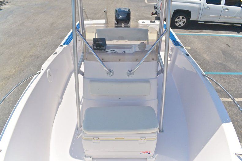 Thumbnail 53 for Used 2000 Pro-Line 20 Sport Center Console boat for sale in West Palm Beach, FL