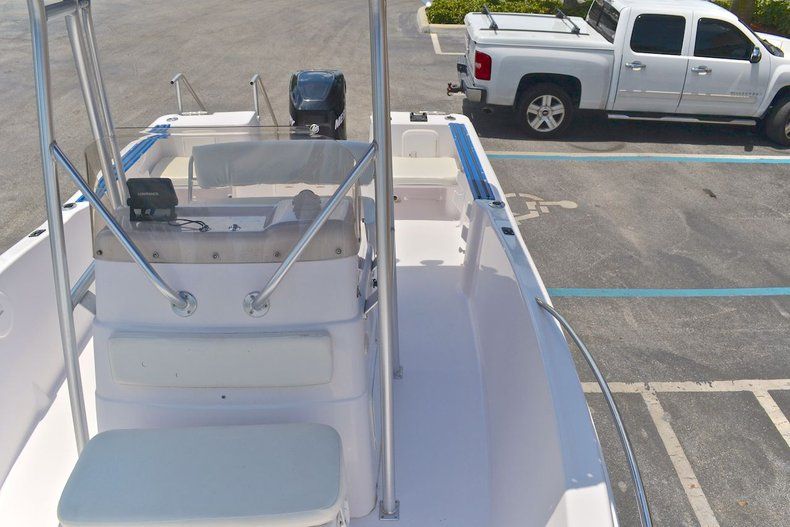 Thumbnail 56 for Used 2000 Pro-Line 20 Sport Center Console boat for sale in West Palm Beach, FL