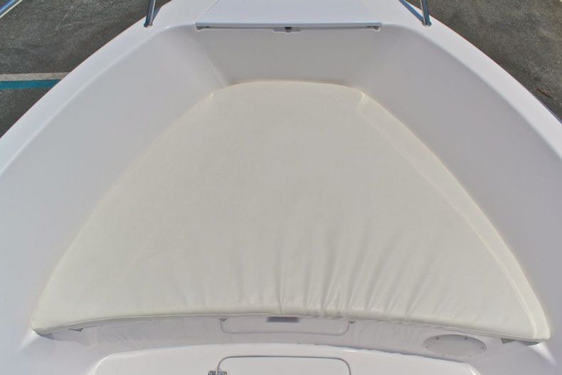 Thumbnail 58 for Used 2000 Pro-Line 20 Sport Center Console boat for sale in West Palm Beach, FL